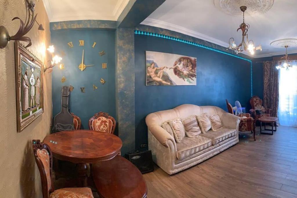 Pure Gold Spacieux Haut-standing 90m2 / 5 Min Frm Everything *